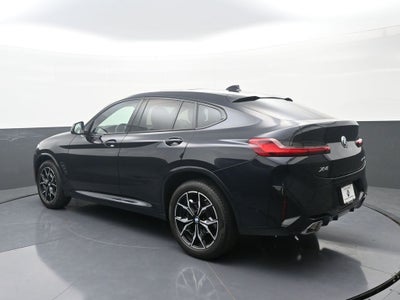 2025 BMW X4 xDrive30i