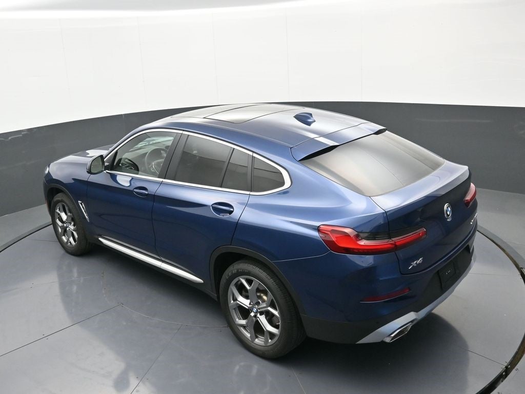 2025 BMW X4 xDrive30i