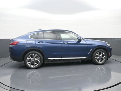 2025 BMW X4 xDrive30i