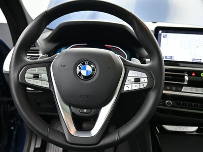 2025 BMW X4 xDrive30i