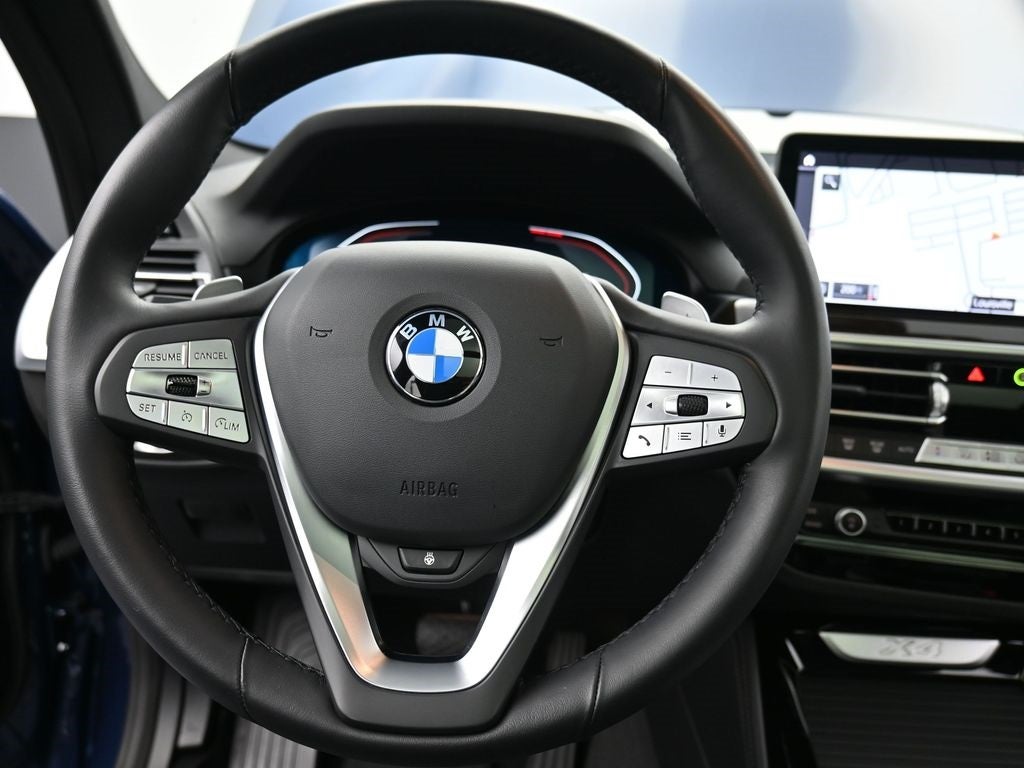 2025 BMW X4 xDrive30i