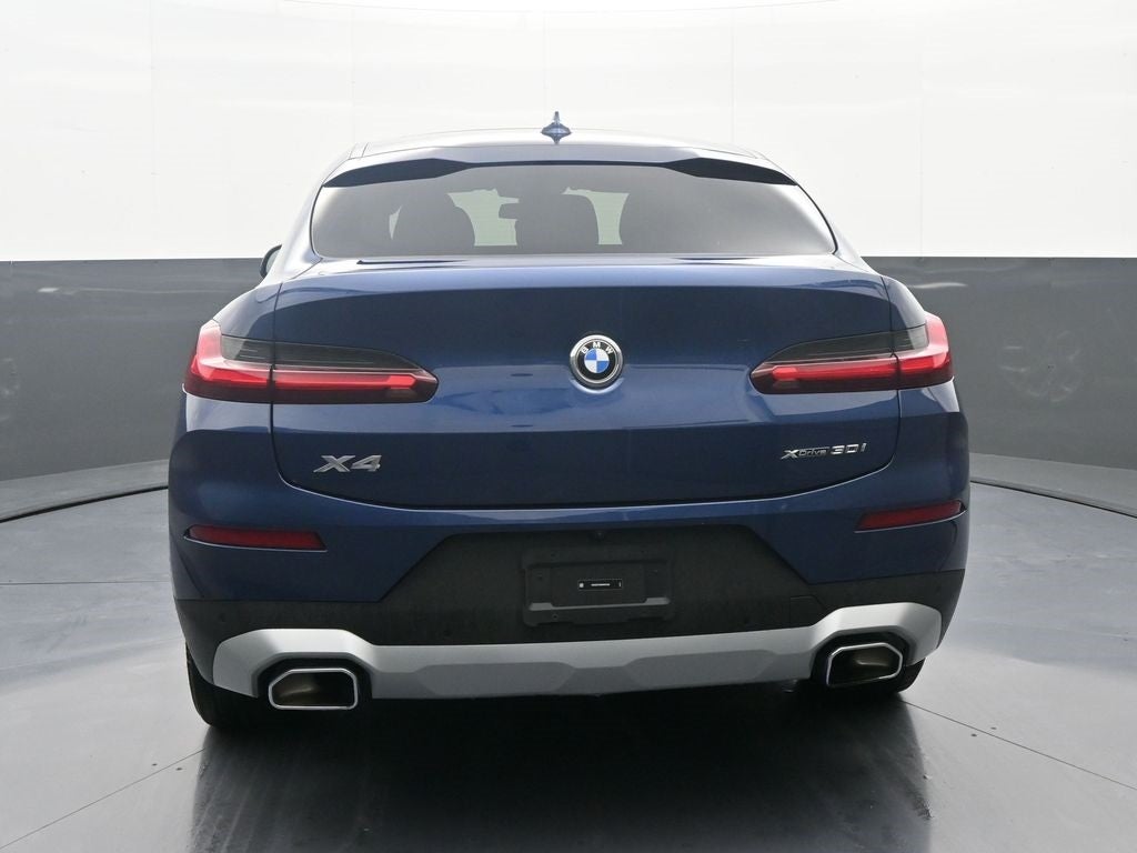 2025 BMW X4 xDrive30i