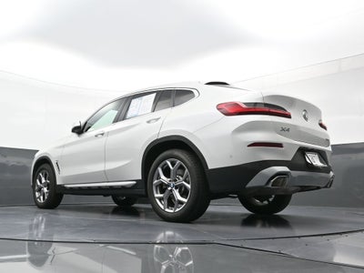 2025 BMW X4 xDrive30i