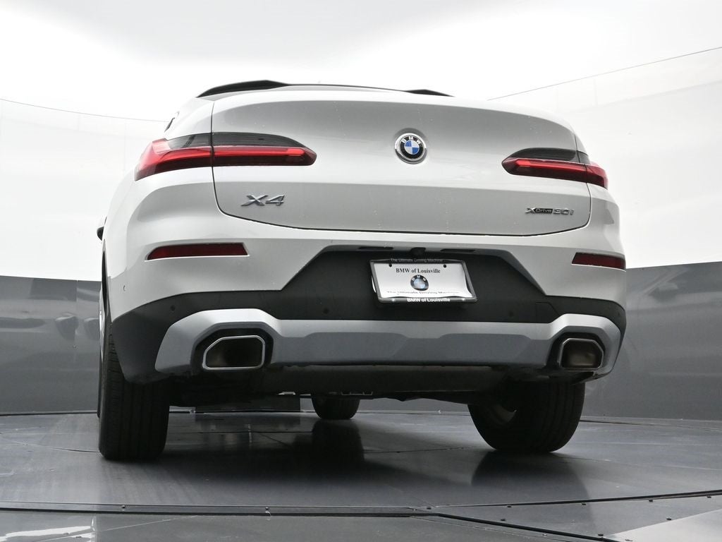 2025 BMW X4 xDrive30i