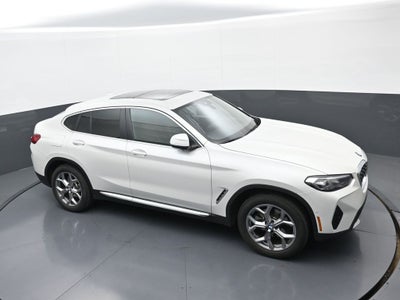 2025 BMW X4 xDrive30i