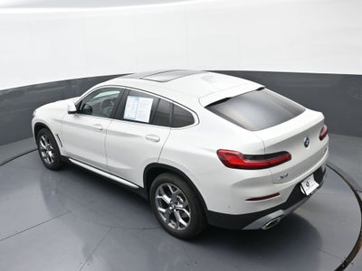 2025 BMW X4 xDrive30i