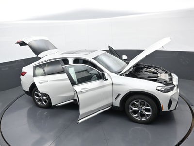 2025 BMW X4 xDrive30i