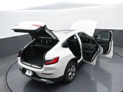 2025 BMW X4 xDrive30i