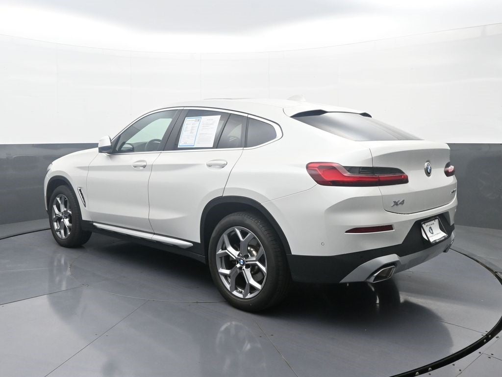 2025 BMW X4 xDrive30i