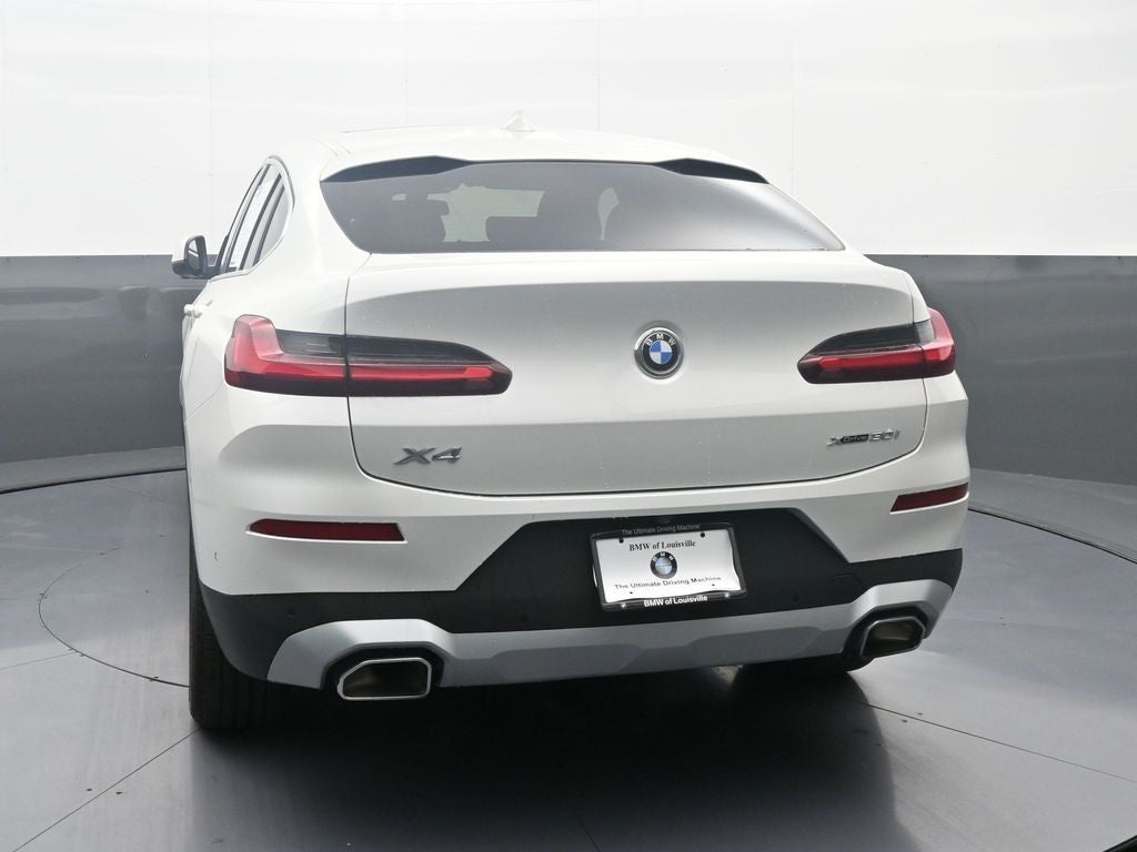 2025 BMW X4 xDrive30i