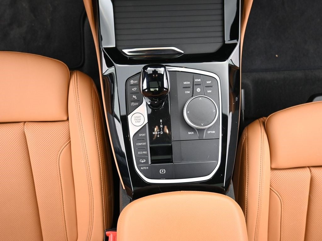 2024 BMW X4 xDrive30i