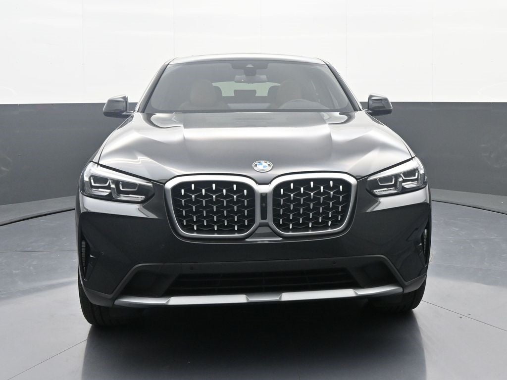2024 BMW X4 xDrive30i