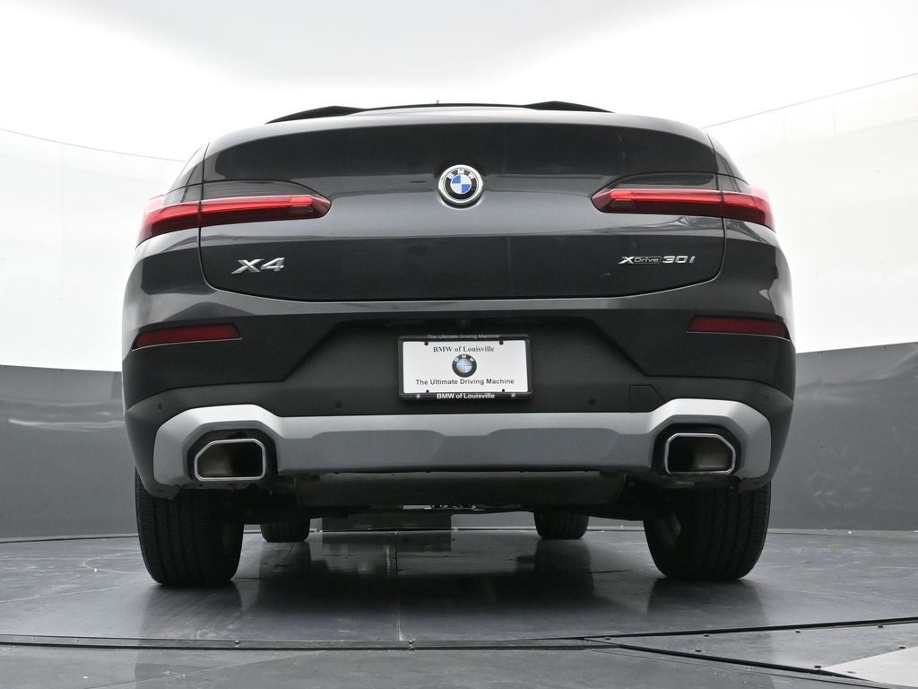 2024 BMW X4 xDrive30i