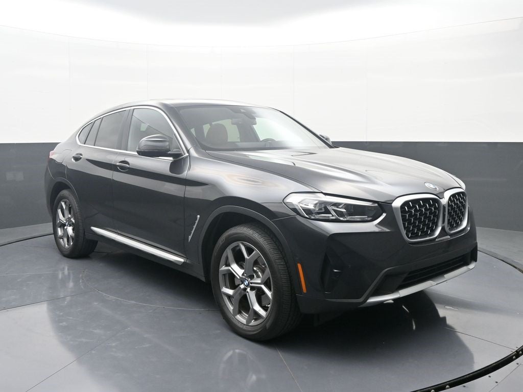 2024 BMW X4 xDrive30i