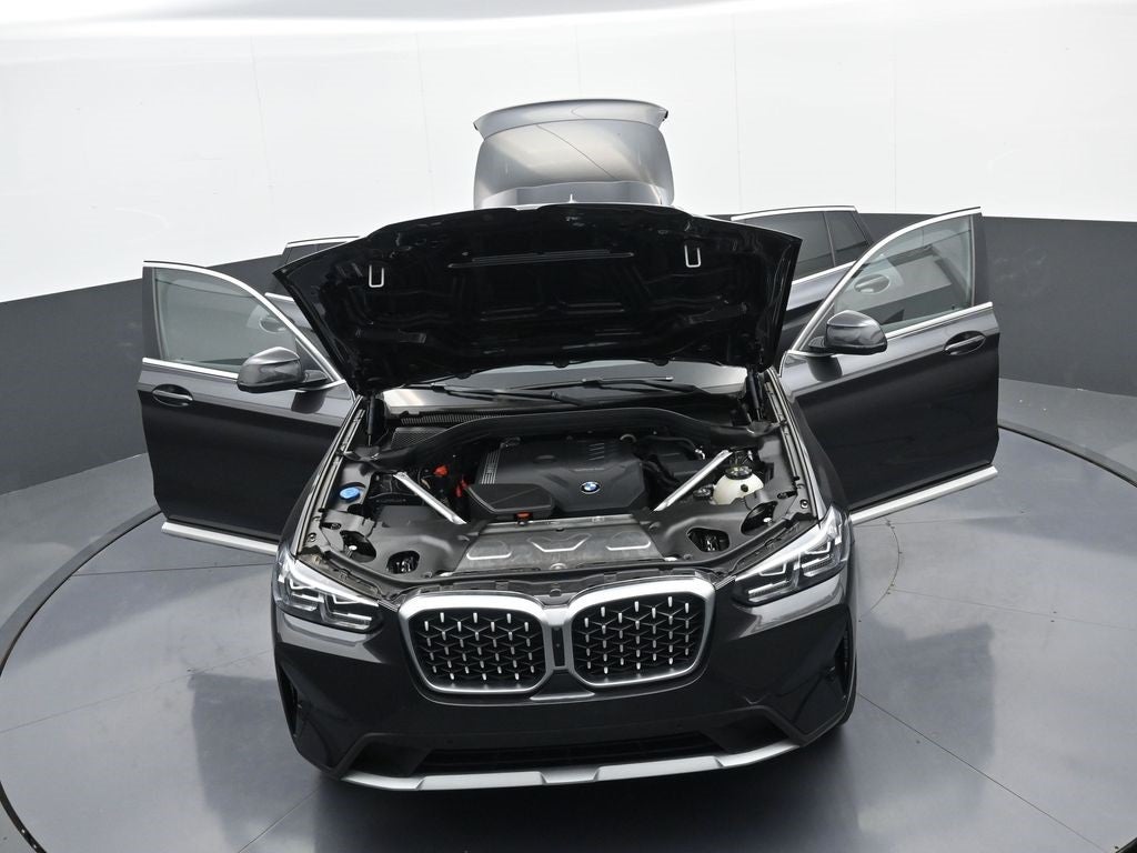 2024 BMW X4 xDrive30i