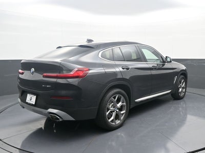 2024 BMW X4 xDrive30i
