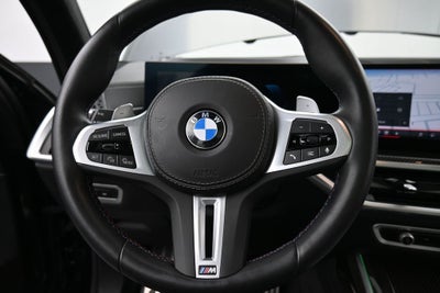 2025 BMW X7 M60i