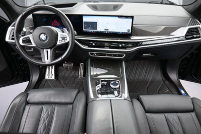 2025 BMW X7 M60i