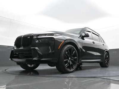 2025 BMW X7 M60i