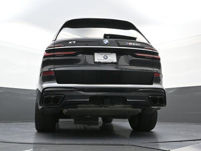 2025 BMW X7 M60i