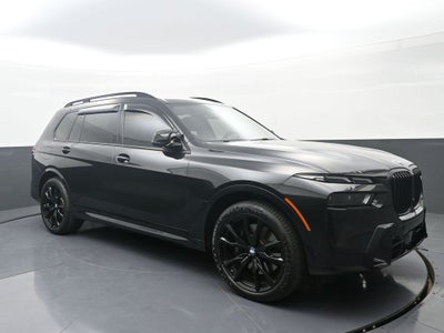 2025 BMW X7 M60i