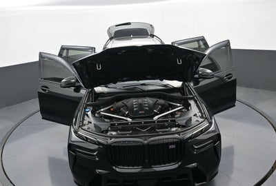 2025 BMW X7 M60i