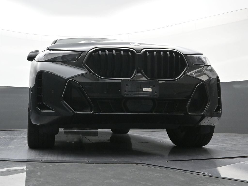 2025 BMW X6 xDrive40i