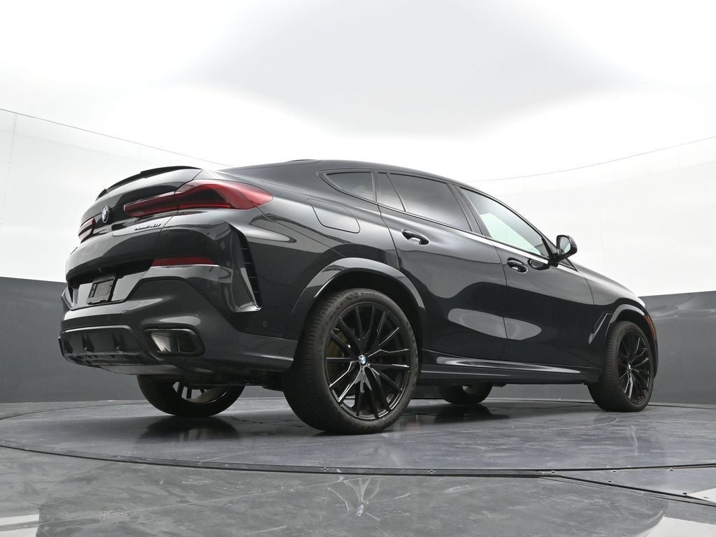 2025 BMW X6 xDrive40i