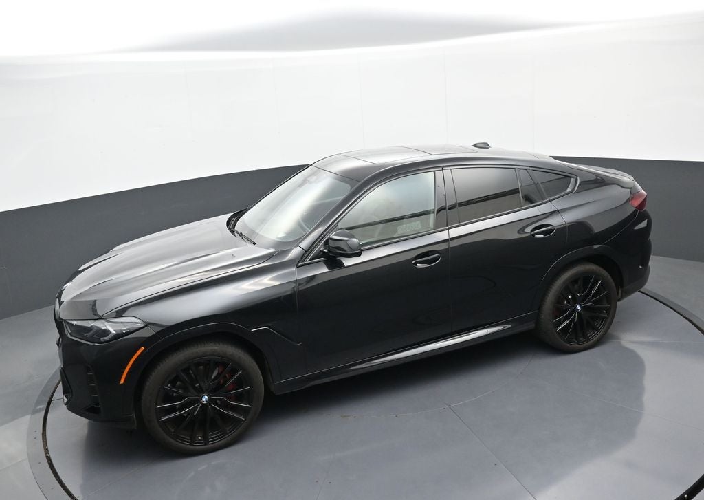 2025 BMW X6 xDrive40i