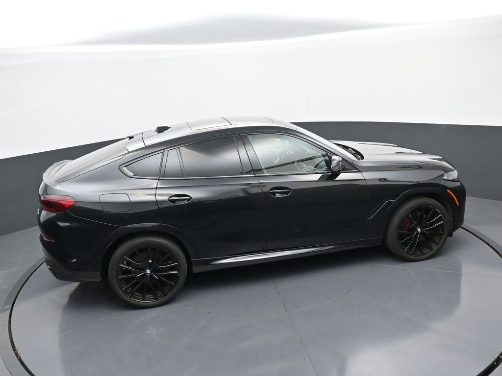 2025 BMW X6 xDrive40i