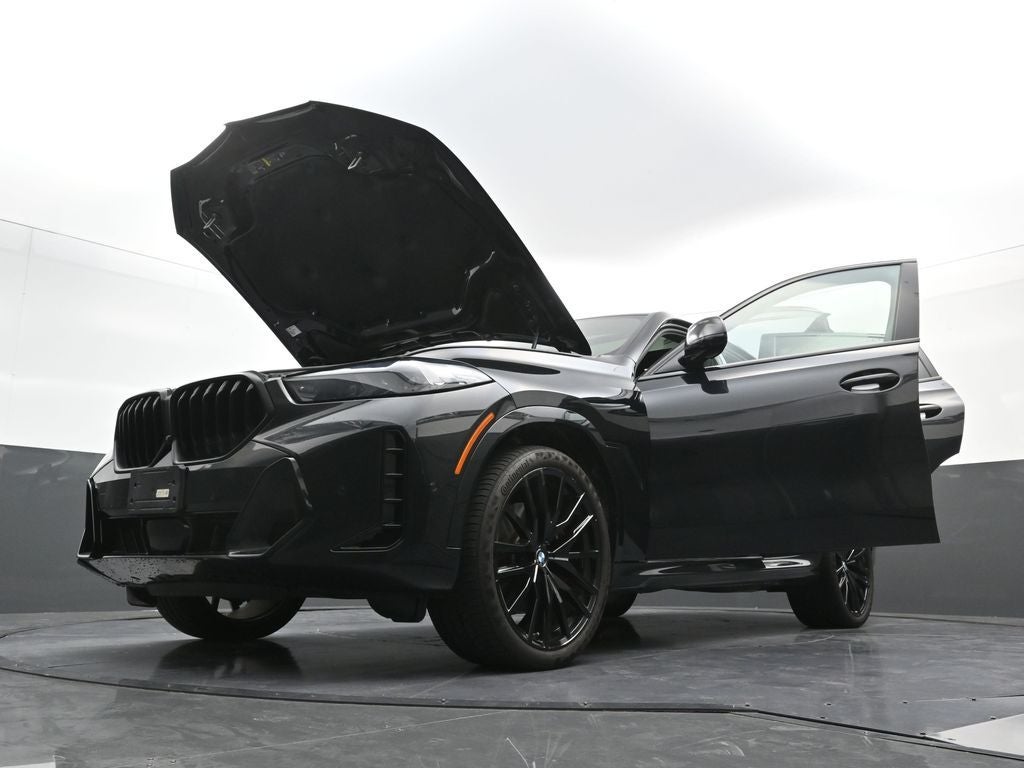 2025 BMW X6 xDrive40i