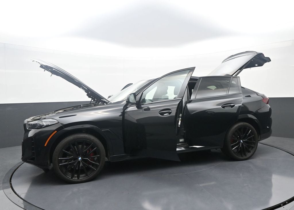 2025 BMW X6 xDrive40i