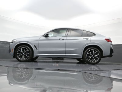 2025 BMW X4 M40i