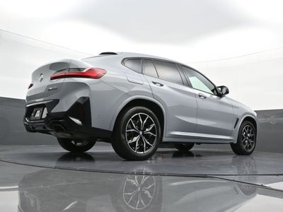 2025 BMW X4 M40i