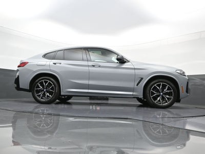 2025 BMW X4 M40i