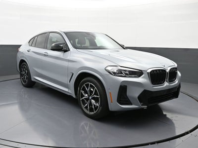 2025 BMW X4 M40i