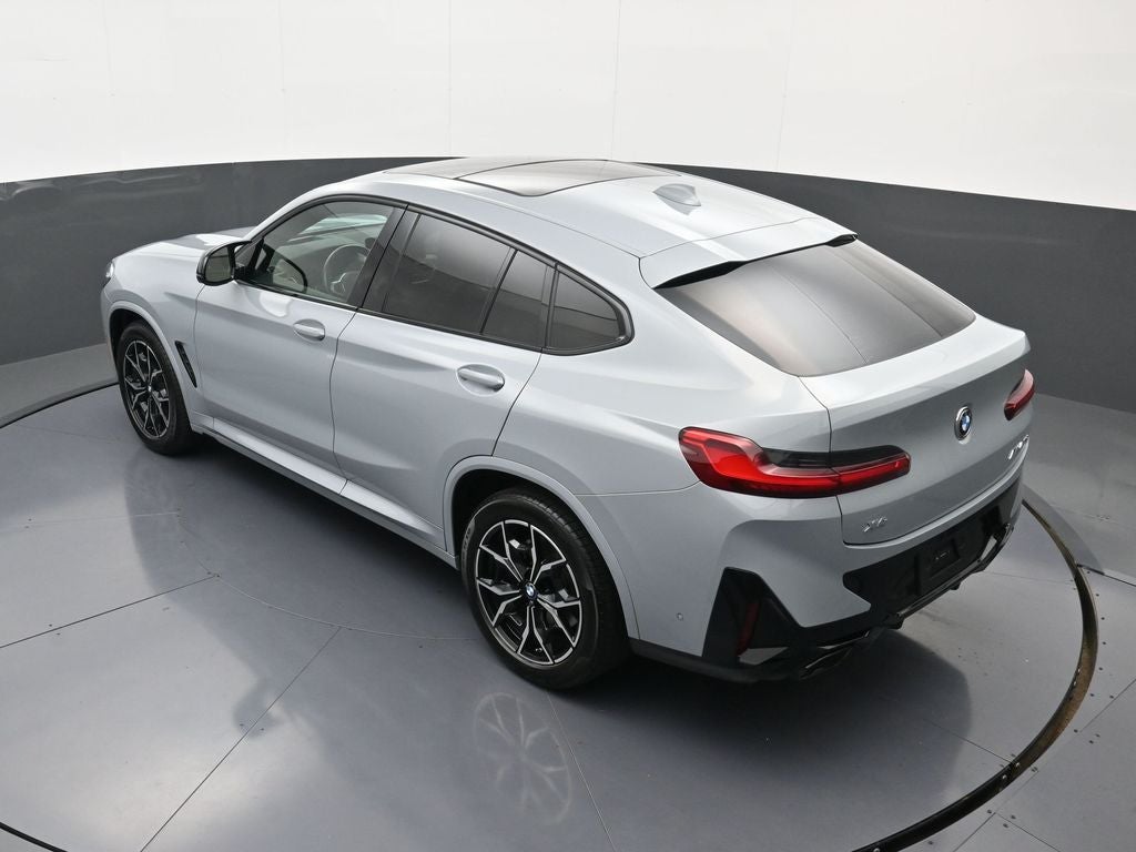 2025 BMW X4 M40i