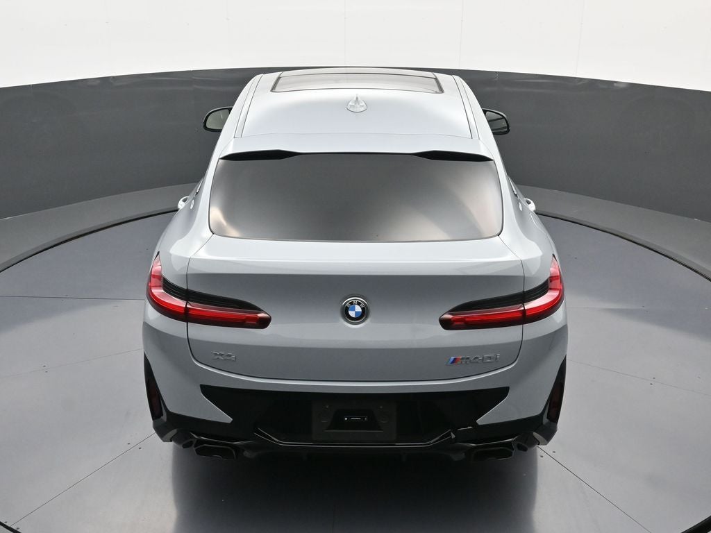 2025 BMW X4 M40i