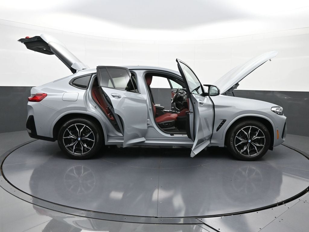 2025 BMW X4 M40i