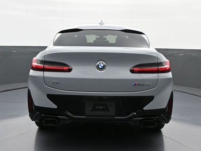 2025 BMW X4 M40i