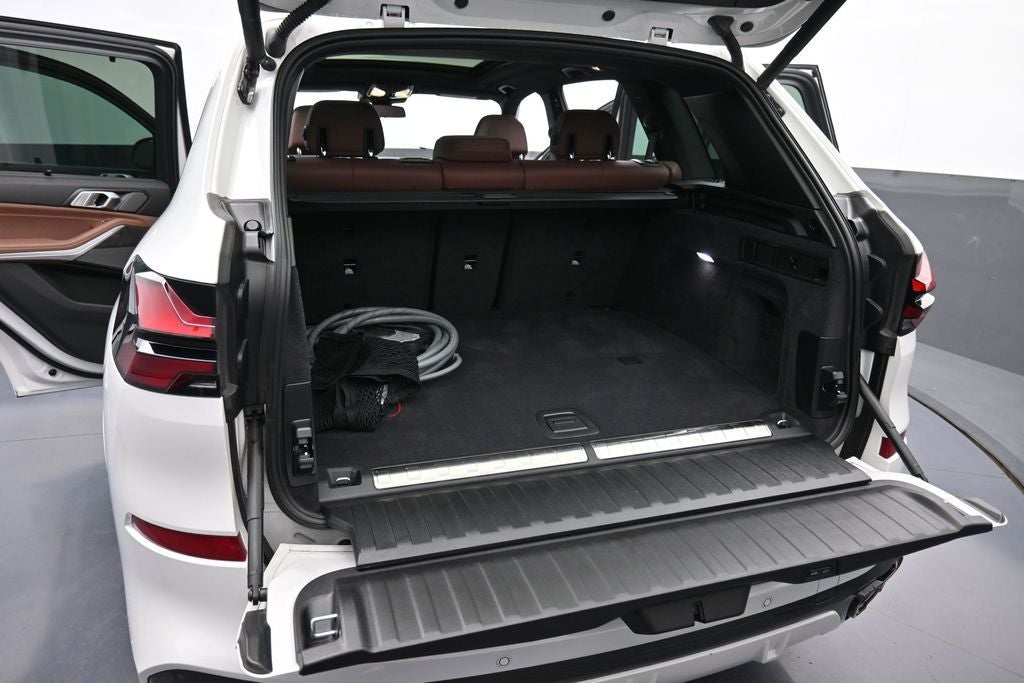 2024 BMW X5 xDrive50e
