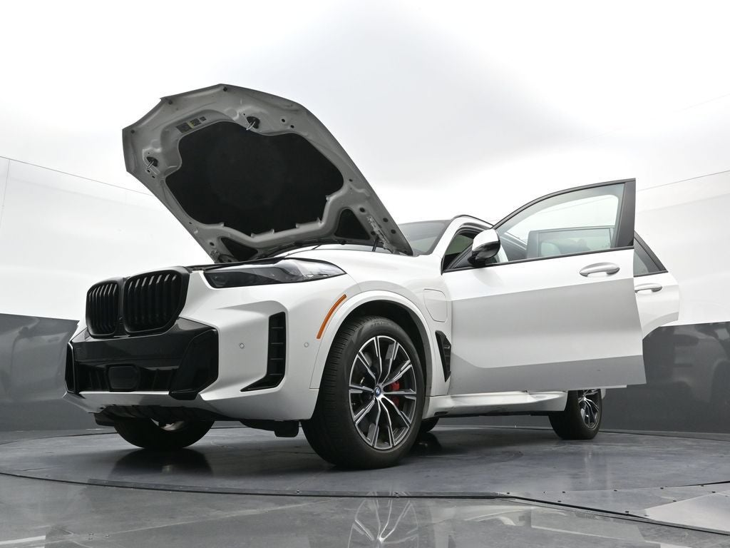 2024 BMW X5 xDrive50e