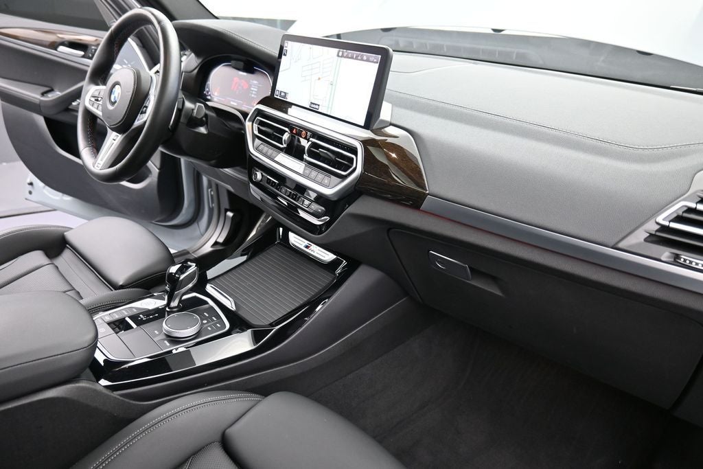 2024 BMW X3 M40i