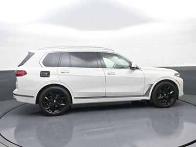 2022 BMW X7 xDrive40i