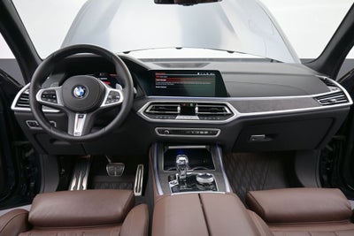 2022 BMW X7 M50i