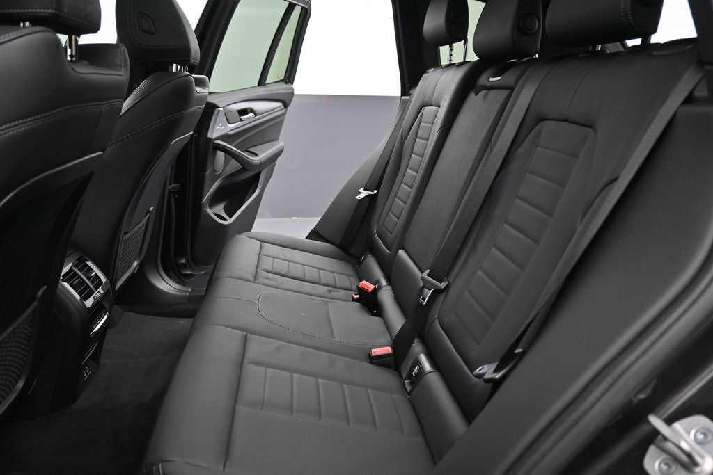 2021 BMW X3 M40i