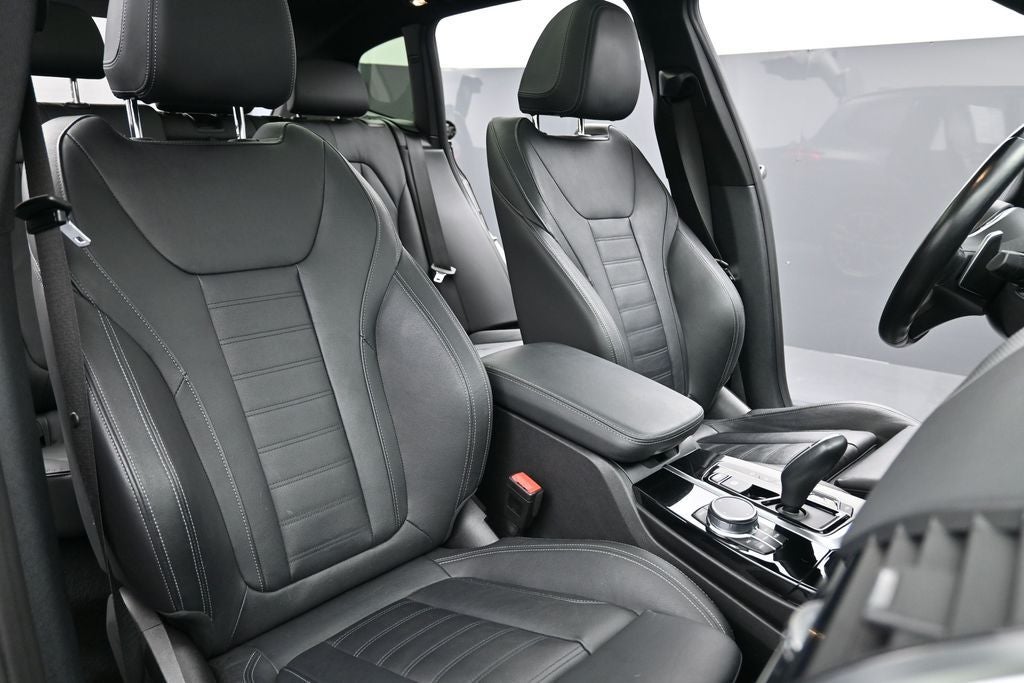 2021 BMW X3 M40i
