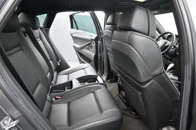 2010 BMW X6 M Base