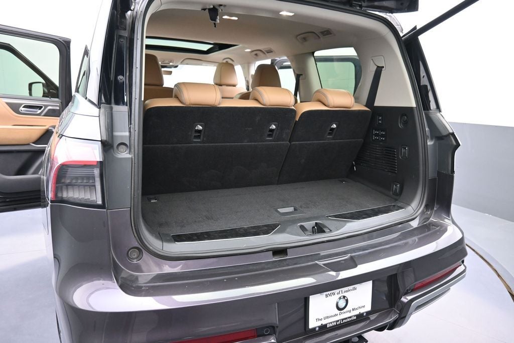 2025 INFINITI QX80 LUXE