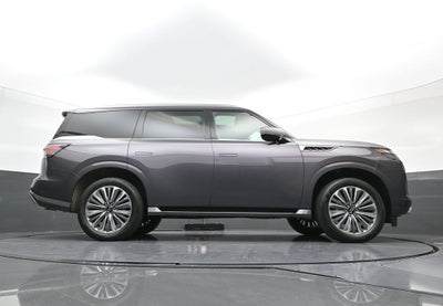 2025 INFINITI QX80 LUXE